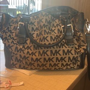 Michael Kors purse